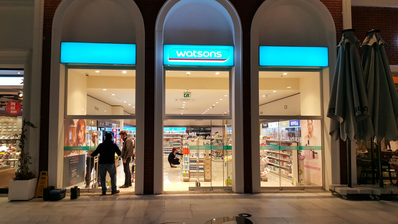 Тц венеция стамбул. Venezia avm. Аутлет в стамбуле. Аутлет в стамбуле. Аутлет в стамбуле.