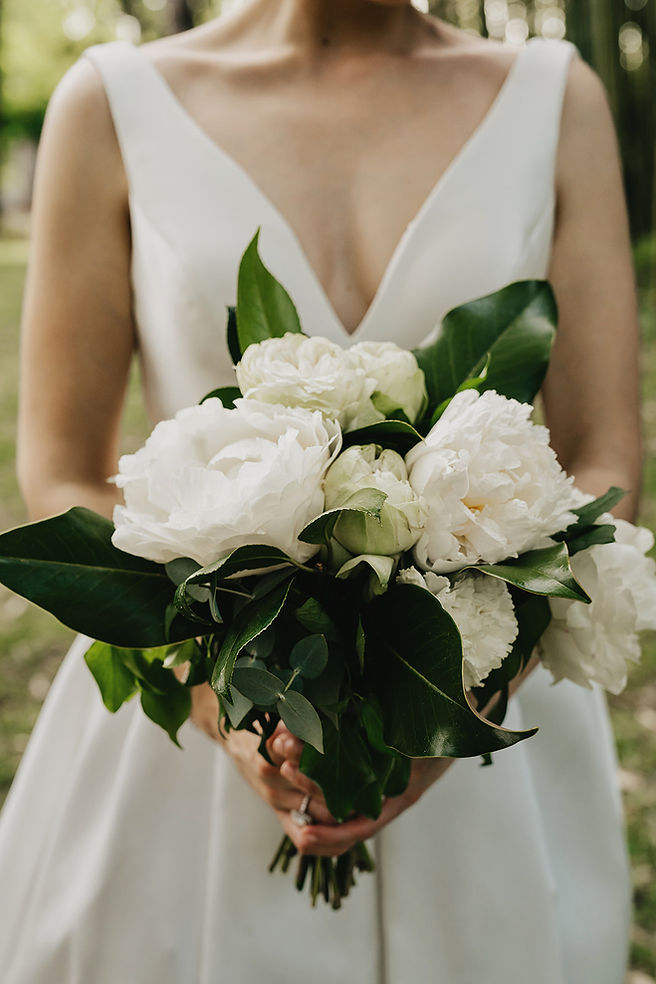 bouquet-mariage-vert-blanc-pivoine-fleuriste-gironde-bordeaux-cestas.jpg