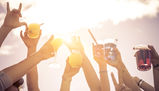In Defense of the Daytime Drinker