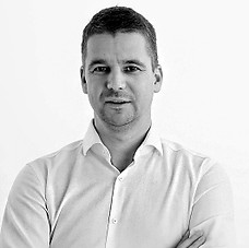 Bogdán Csaba foto