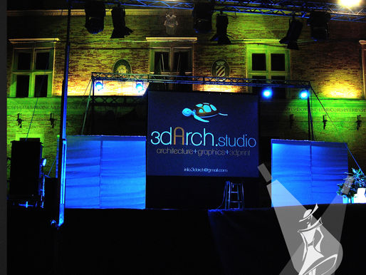 Allestimento “Curve di Luce”