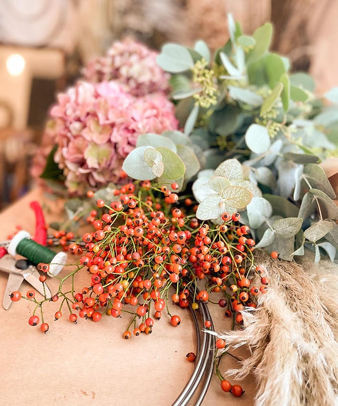 blomsterkurs öckerö kransbindning krans binderi bukett