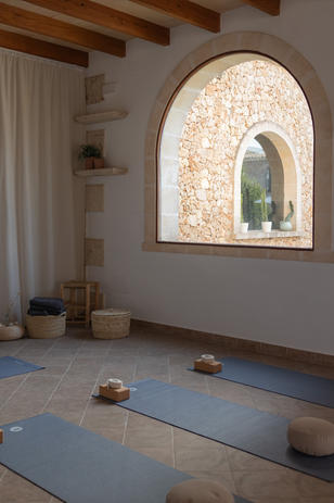 retreat_sala_curolla_web.jpeg