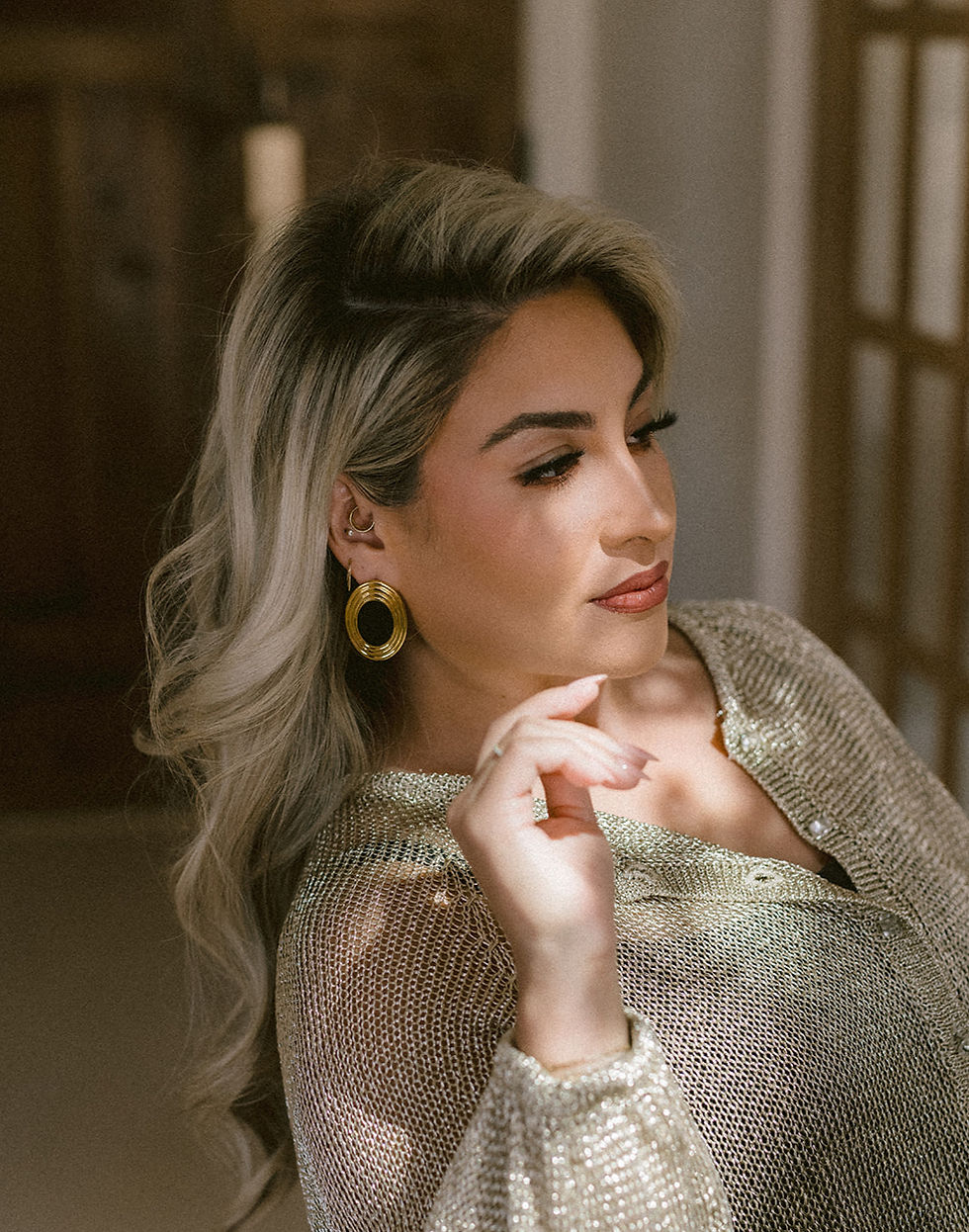 Msi Look 5_edited.jpg