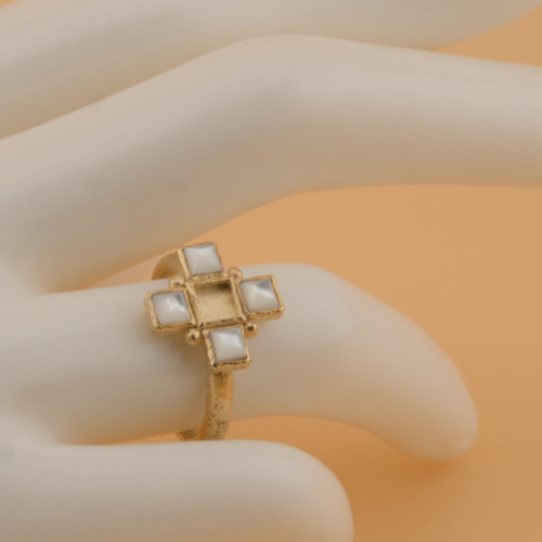 CALIE Ring | Parisian Hearts