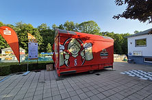 03.jpg