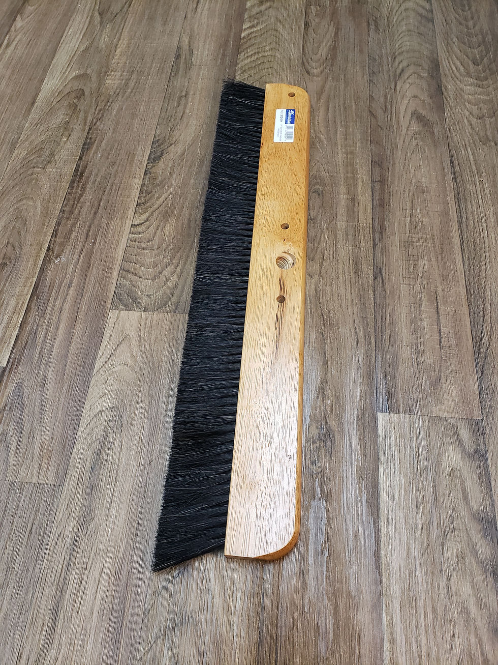 Mag 2124-H - 24" Fine Concrete Finish - Black Horsehair