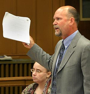 lawyer_in_court.jpg