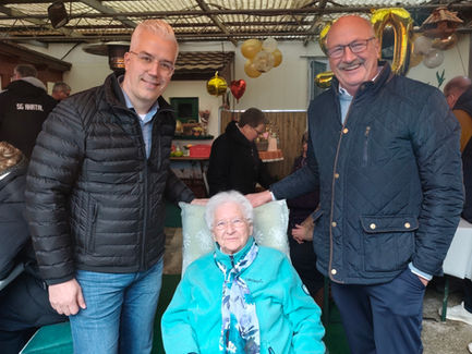 90. Geburtstag Betty Hüppen