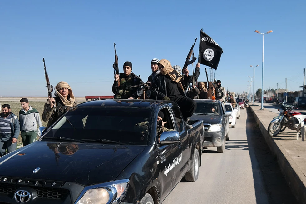 Terrorismo globale e rischi per l’Europa: tra ritorno dell’ISIS, instabilità siriana e nuove minacce digitali