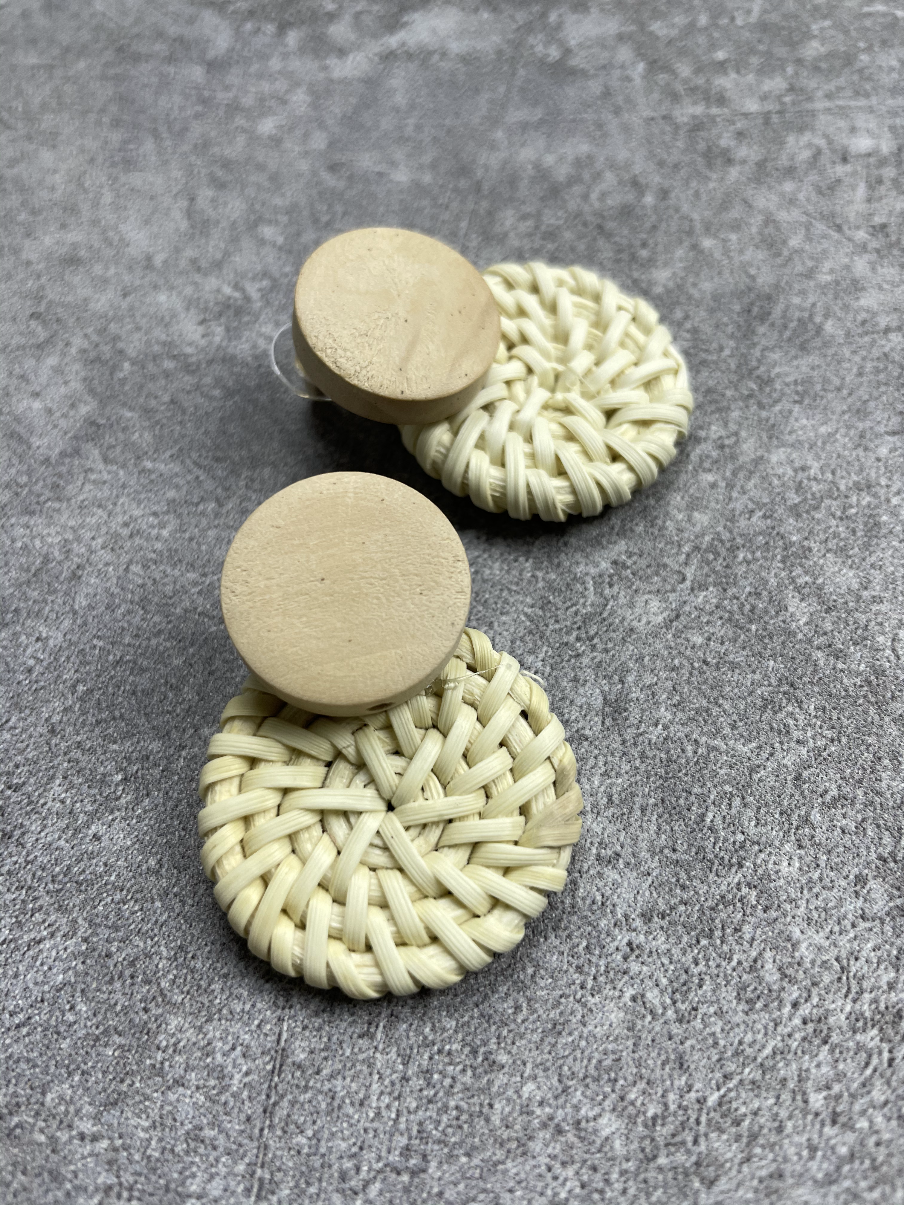 Vintage earring 4