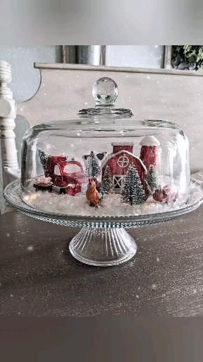 13 . Pedestals, Cake Plates ... in Christmas Decorating