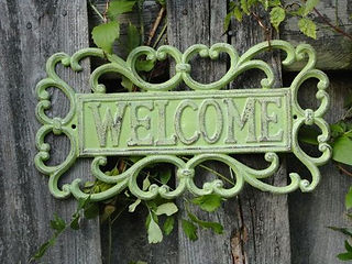 Spring Welcome sign