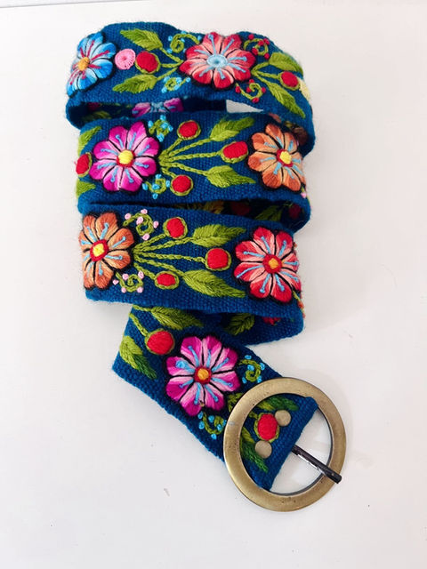 ceinture artisanale peruvienne ayacucho tissage andin fait main