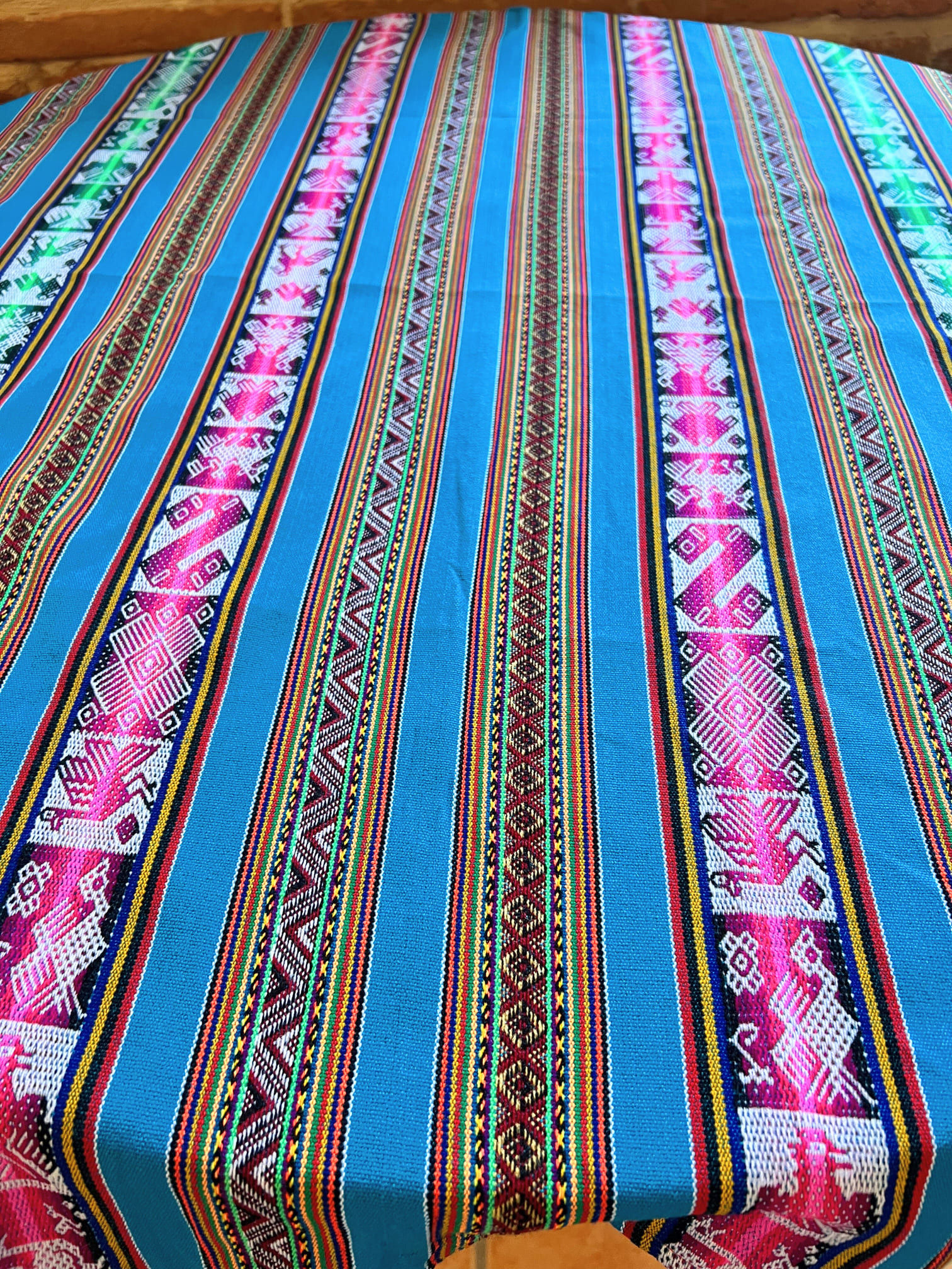 Aguayo Tissu Péruvien – Bleu Clair Turquoise au Motif Ethnique
