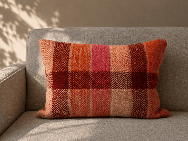 coussin-a-rayures-laine-peruvienne