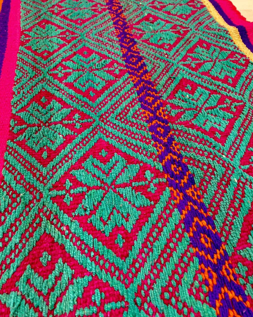 Miniature : Tapis ethnique péruvien fait main – laine colorée bohème