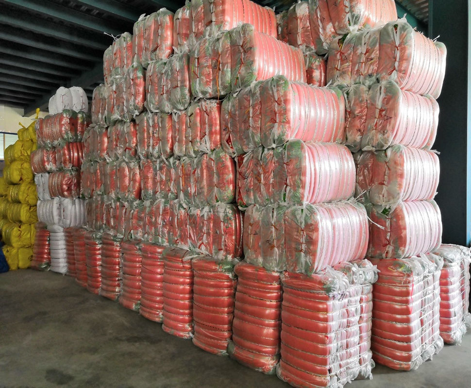 Thumbnail: Red 50*80cm PP Mesh Screen Printing for Packing Onion Potato 30kgs 40kgs High Q