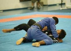 Atletas gaúchos buscam vaga em Mundial de Jiu-Jítsu em Abu Dhabi