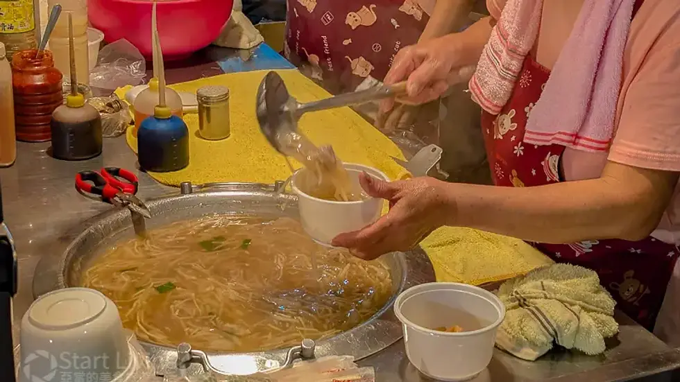 嘉義後潭夜市 必吃美食 水上魷魚肉羹 圖片