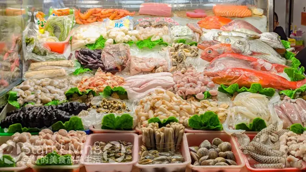 布袋觀光魚市必吃美食 圖片