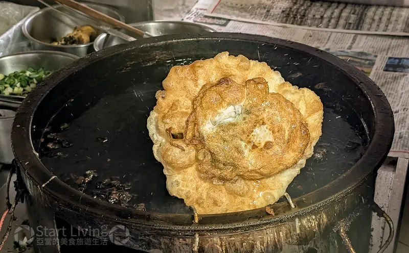 頭城火車站旁的「阿伯炸蛋蔥油餅」 圖片