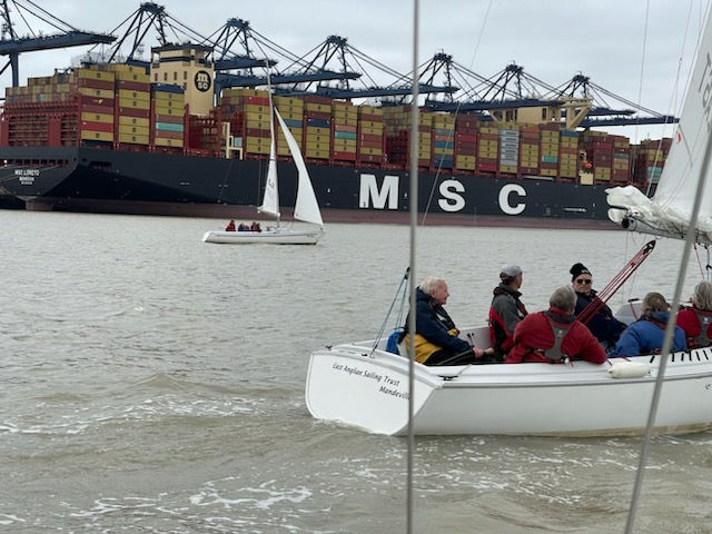 Mandeville with Mirage sailing in the background in front of MSC Loreto.