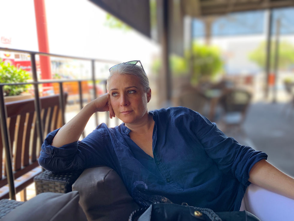 Photo of Jennifer Bristol, publisher of Elan Vitae Magazine.