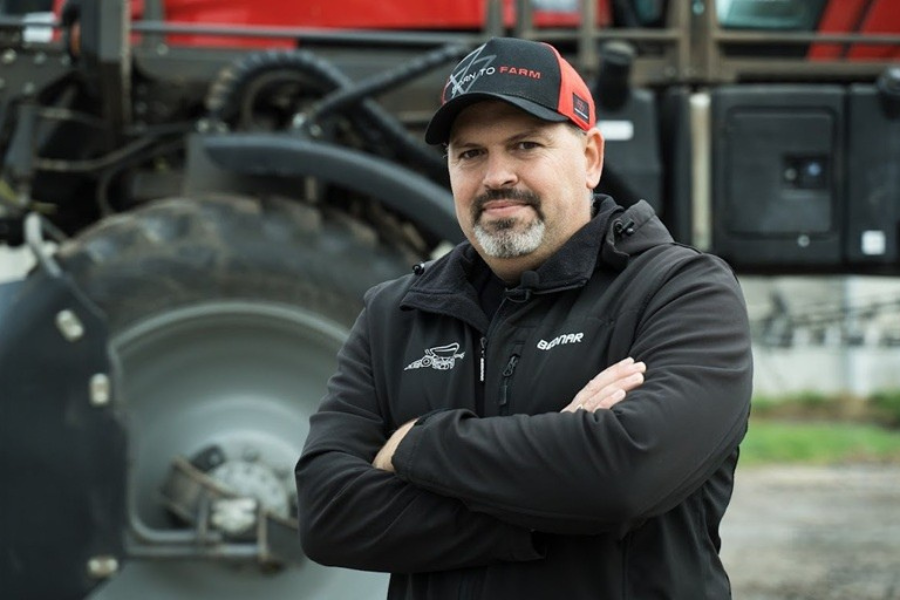 Павло Бірюков, менеджер з продажу сільгосптехніки компанії «АМАКО» в Черкаській області