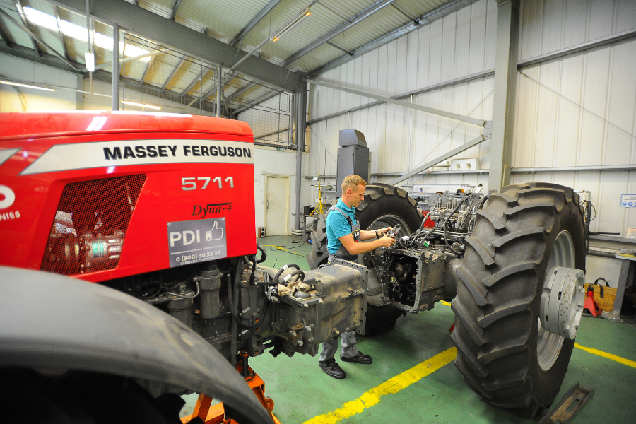 сервісна майстерня сільськогосподарської техніки Massey Ferguson АМАКО