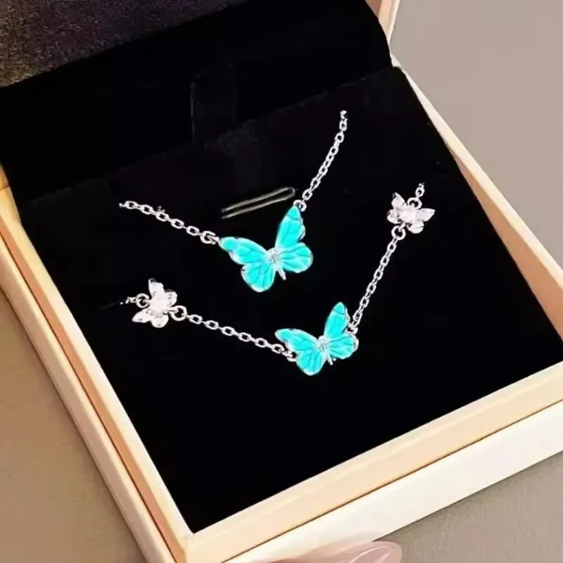 Thumbnail: [Limited Edition] Whisperlight Luminous Butterfly Jewelry Set