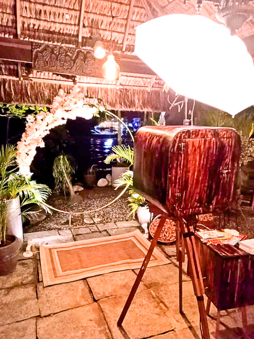 Totem, Totem Retrô, Totem Fotografico