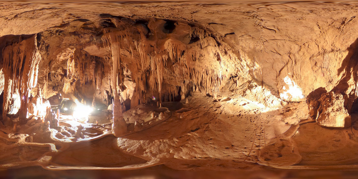 Cueva de Mendukilo_Francis Vaquero_Turismo de Navarra.jpg