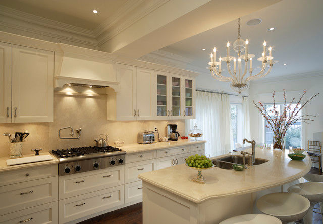 Thumbnail: Creme marfil marble kitchen