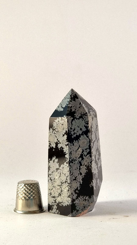 Thumbnail: Obsidian Point