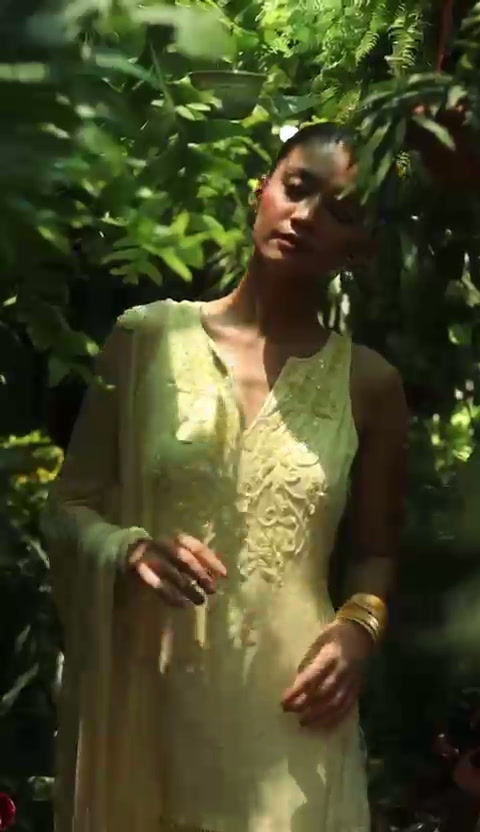 Thumbnail: Buttergold bloom kurta set