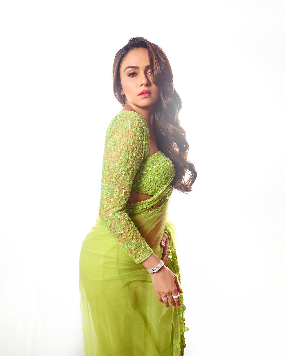 Thumbnail: Amruta khanvilkar - Green Meadow Saree