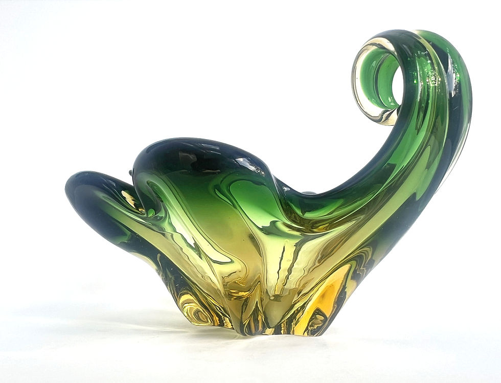 Thumbnail: Vintage Murano Cristallo Venezia Ccc, green/gold Sommerso Glass bowl