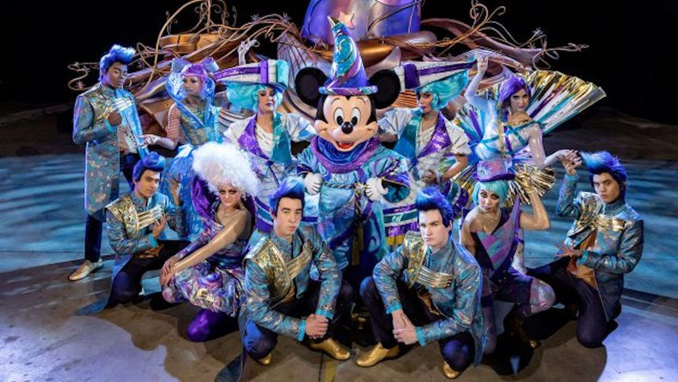 First Look: Mickey Mouse Leading ‘Magic Happens’ Parade, Debuting Feb. 28 at Disneyland Park