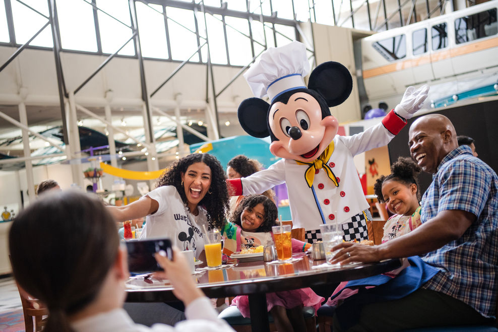 Kids (Ages 3 to 9) Play & Dine for 50% Off!