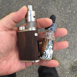 新潟　電子タバコ　VAPE　ベイプショップ　禁煙　下越　中央区　istick pico アイスティックピコ　suicidebunny 02