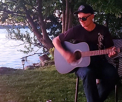 Online guitar teacher