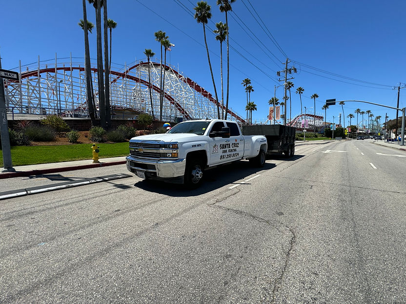 Santa Cruz Junk Removal Truck