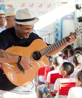 Dudu Oliveira, direção artística