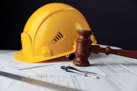 Labor Law | Dispute & Settlements - Lawyer Eisa Saad AlKhlaifah