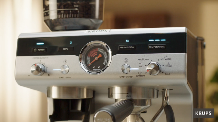 Chef opérateur directeur de la photographie Commercial, pub digital pour krups avec Arthur Fanget à la réalisation