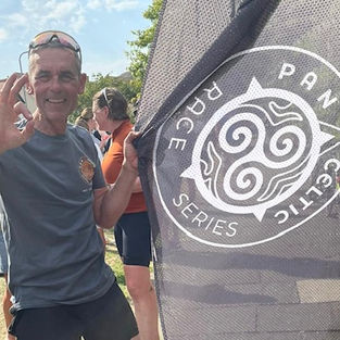 Geraint Jones a'r Ras Ban Geltaidd