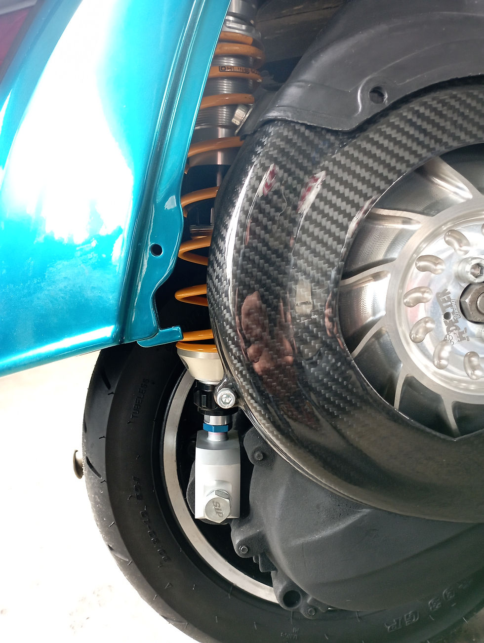 Miniatura: Ammortizzatore posteriore OHLINS Vespa 50, ET3 Primavera,  PX, Sprint, ecc.