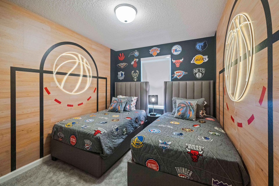 Ball themed room