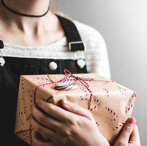18 Unique Holiday Gifts From Small Businesses You'll Love